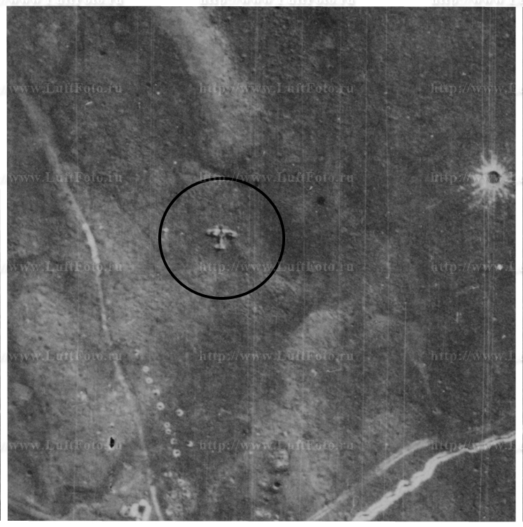 One engine airplane wreckage place, German Luftwaffe Aerial Reconnaissance Photograph, scale ~1:10000-1:8000